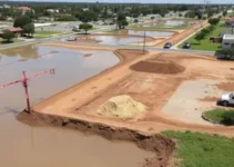obra de infraestrutura no Jardim Tropical