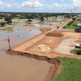 obra de infraestrutura no Jardim Tropical